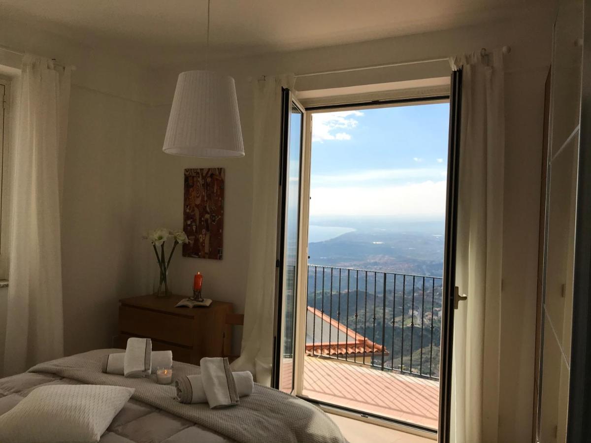 カステルモーラGiorgiada Relaxアパートメント エクステリア 写真